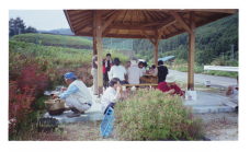 �����Ƃ��H�ׂ܂�